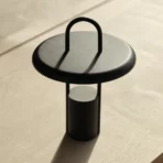 Pier table lamp from Stelton in black