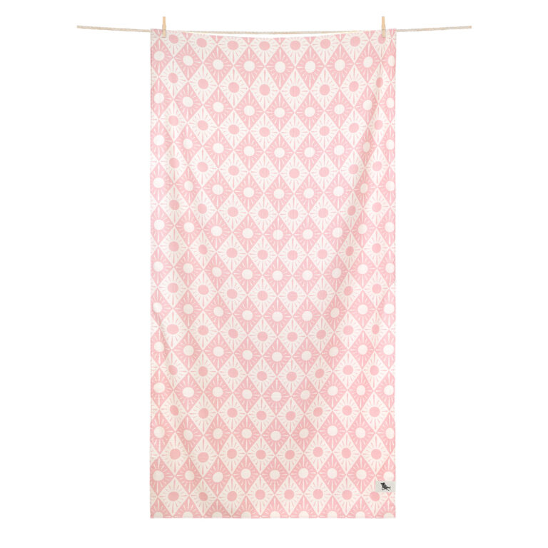 Badetuch Dock & Bay - Home Towel Waffle XL - Diamond Pink